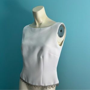 Vintage Cachet Size 4 Lined White Sleevless Blouse